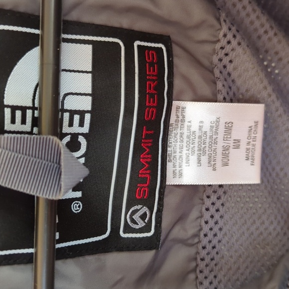 The North Face Gore-Tex Summit Series Winter Jacket, Blue and Gray, Medium women - Picture 4 of 11